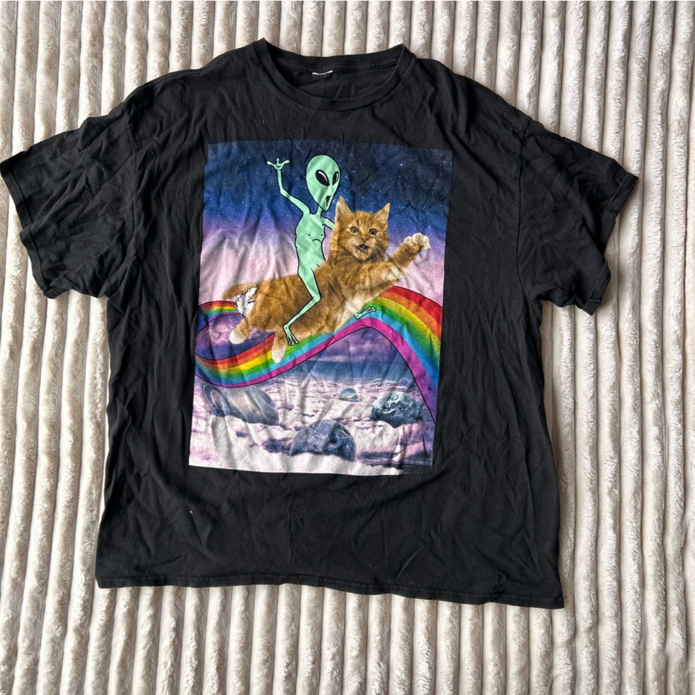 Black T-Shirt with Cat and Alien Graphic